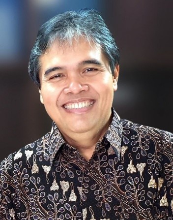 YANUAR NUGROHO