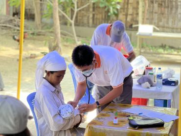 EI Fellows Lead Myanmar's Post-Earthquake Healthcare Response